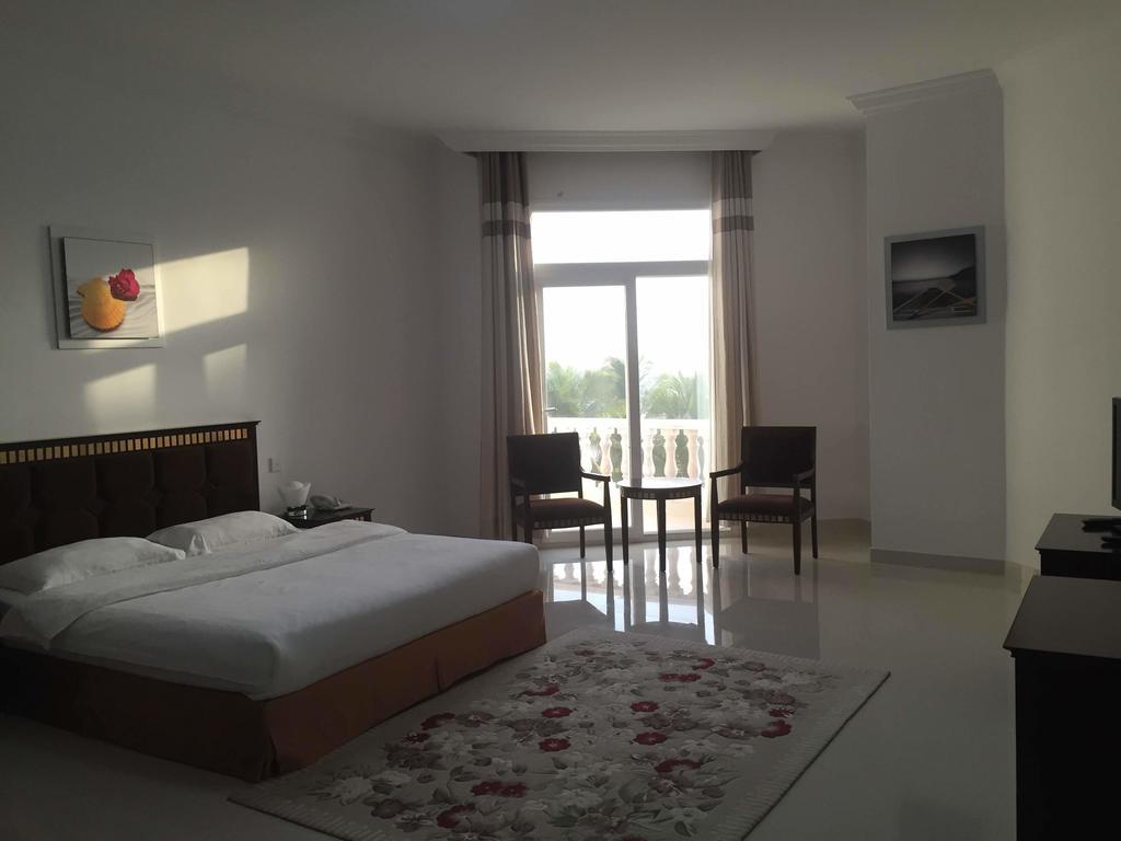 Beach Resort Σαλάλα Εξωτερικό φωτογραφία