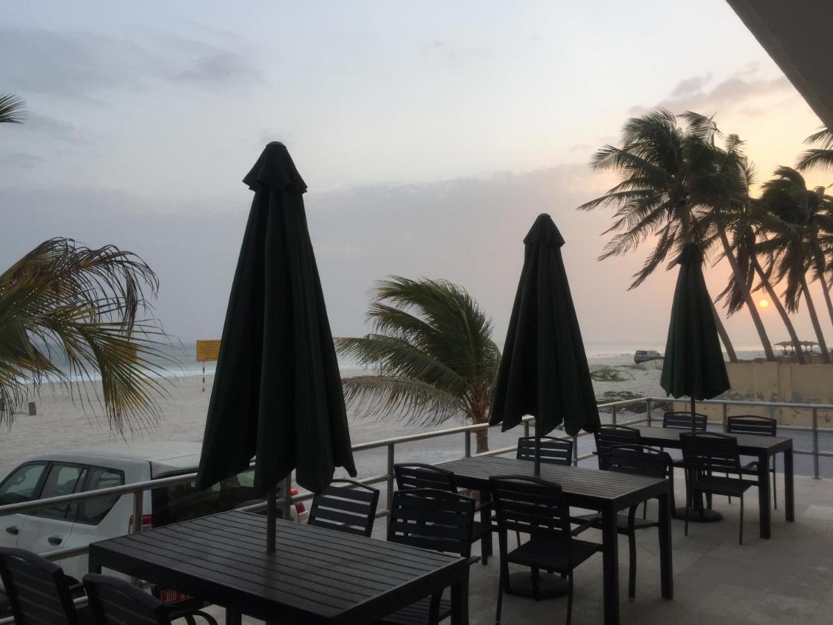 Beach Resort Σαλάλα Εξωτερικό φωτογραφία